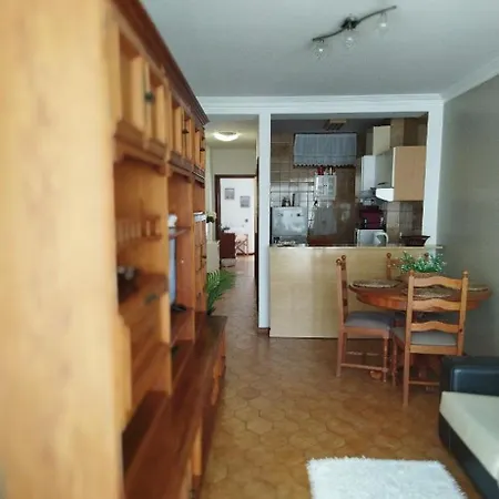 Apartment A Porto Avec Terrasse En Bord *